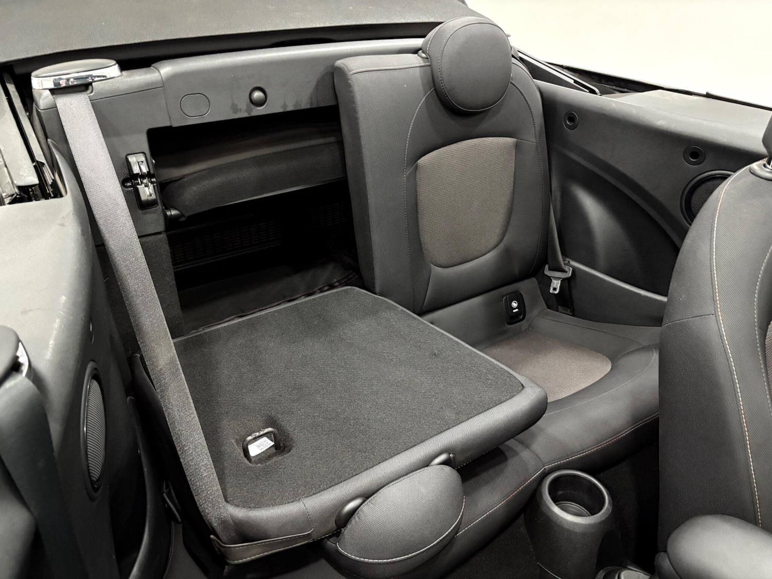 Used MINI Convertible 2020 for sale - 77015714: Photo 44