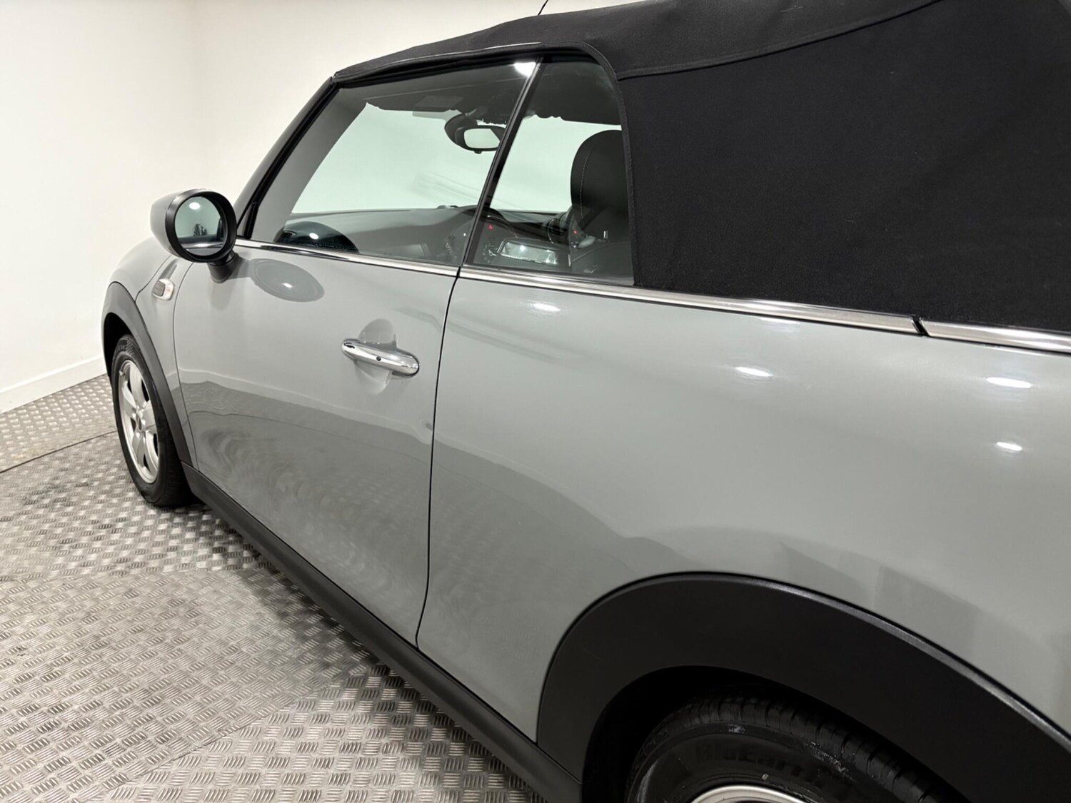 Used MINI Convertible 2020 for sale - 77015714: Photo 57