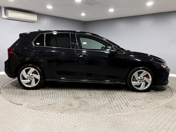 Used Volkswagen Golf 2023 for sale - 78608989: Photo