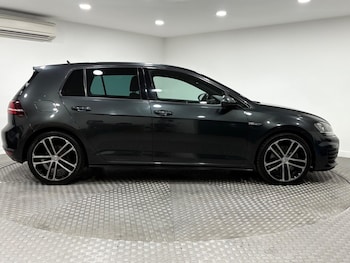 Used Volkswagen Golf 2016 for sale - 75507369: Photo