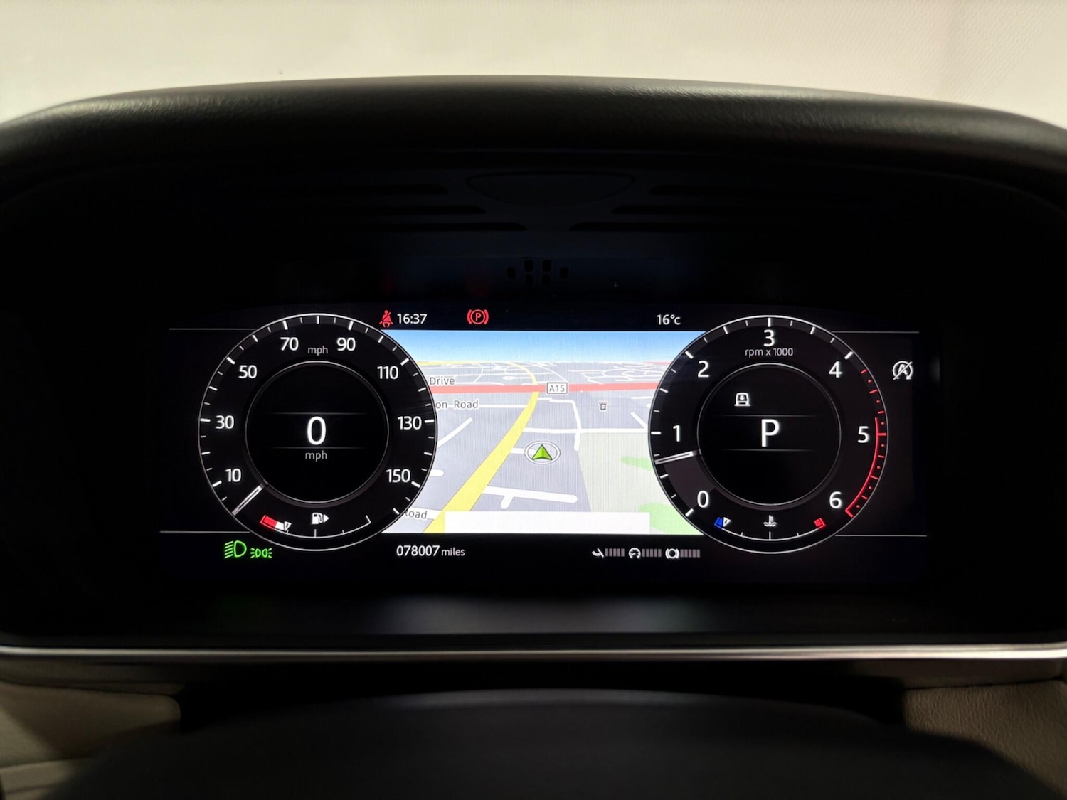 Used Land Rover Range Rover Sport 2018 for sale - 75857282: Photo 18