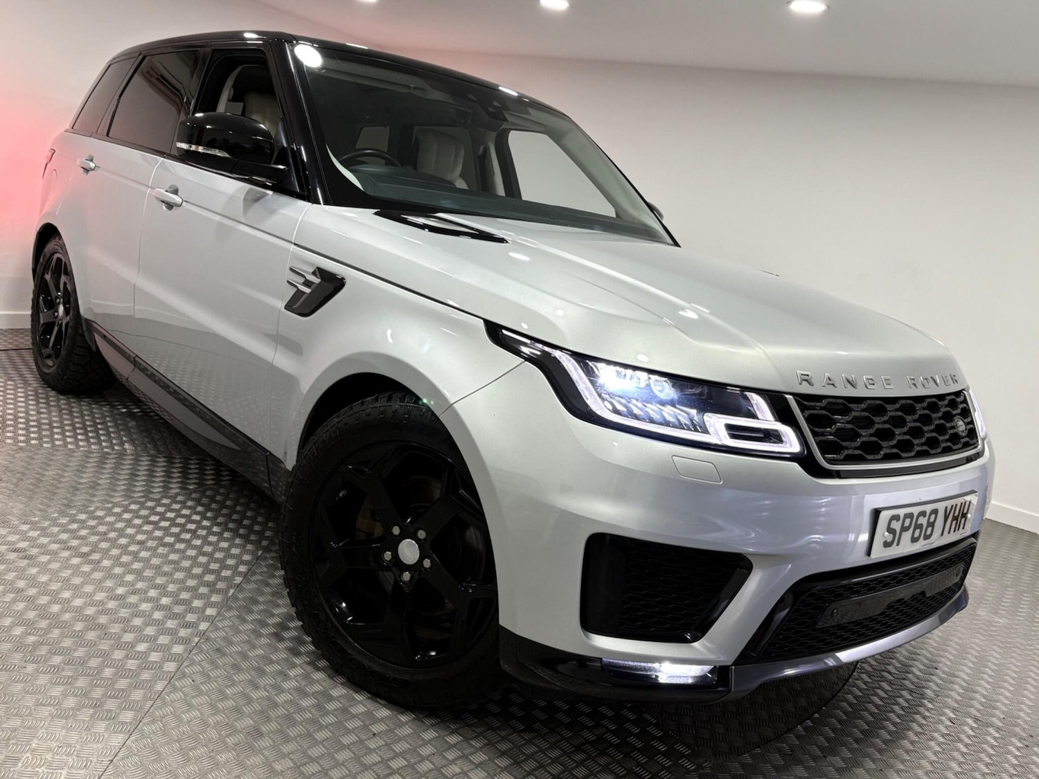 Used Land Rover Range Rover Sport 2018 for sale - 75857282: Photo 55
