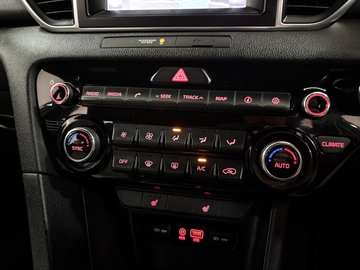 Used Kia Sportage 2018 for sale - 76607795: Photo 33