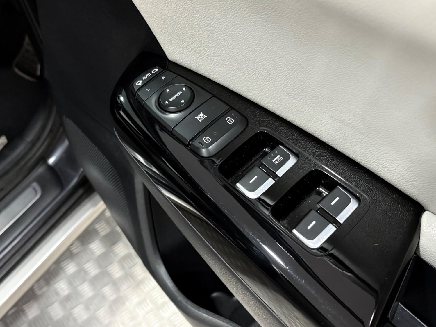 Used Kia Sportage 2018 for sale - 76607795: Photo 36