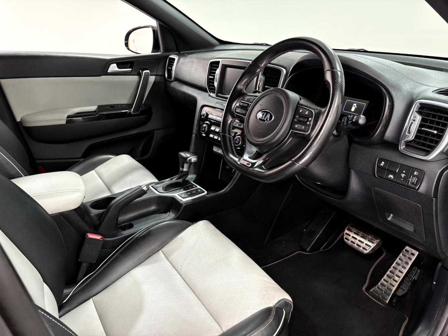 Used Kia Sportage 2018 for sale - 76607795: Photo 9