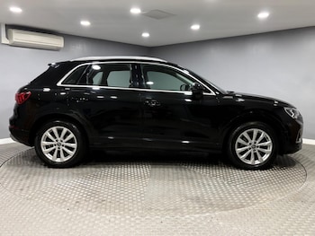 Used Audi Q3 2019 for sale - 79225158: Photo