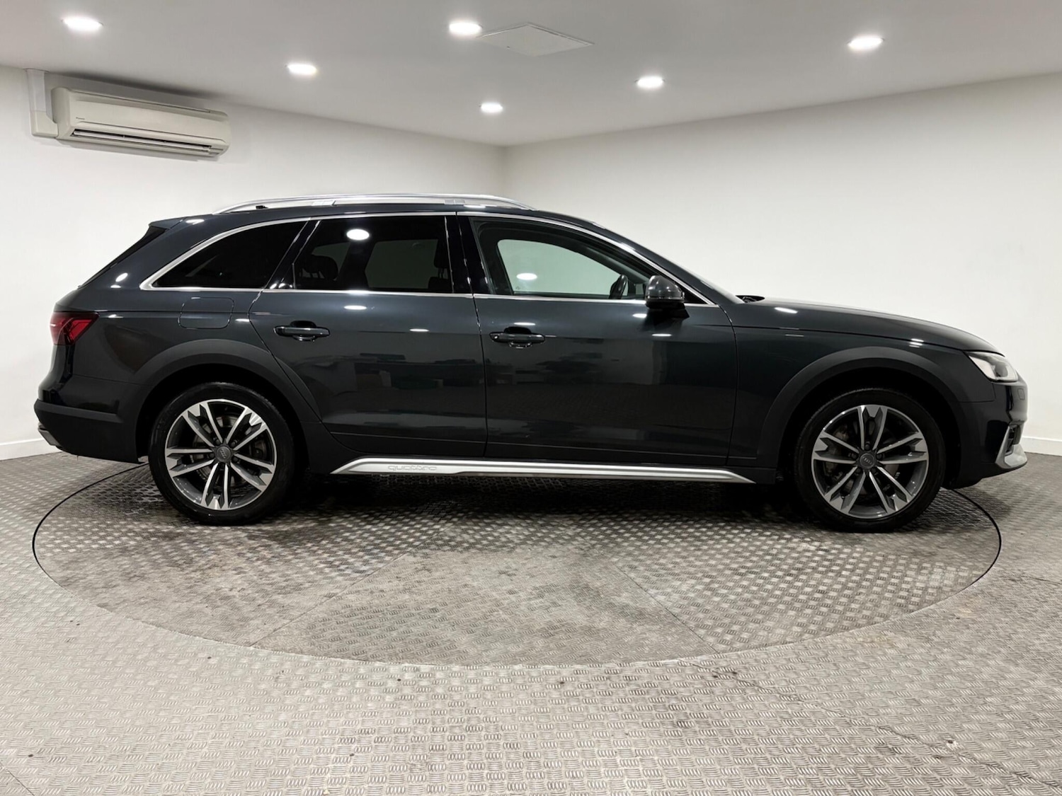 Used Audi A4 Allroad 2020 for sale - 77440533: Photo 2