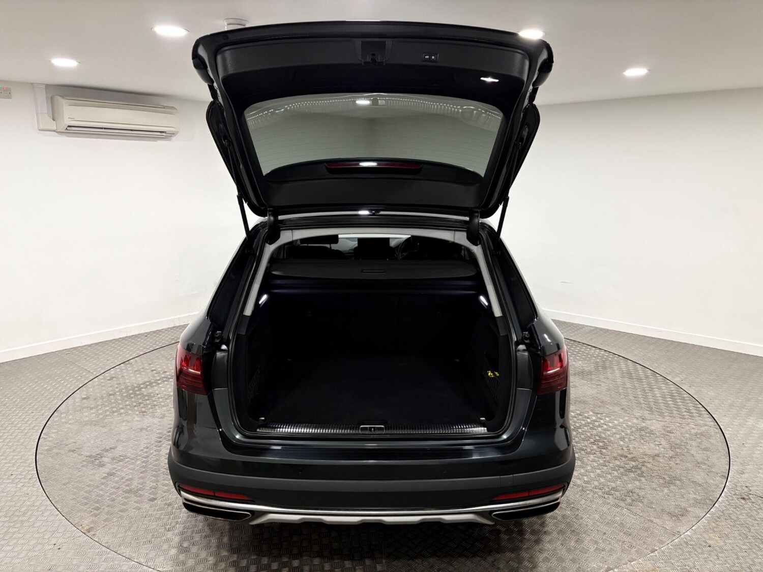 Used Audi A4 Allroad 2020 for sale - 77440533: Photo 50