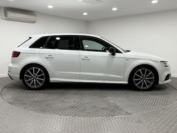 Used Audi A3 2018 for sale - 75905058: Photo