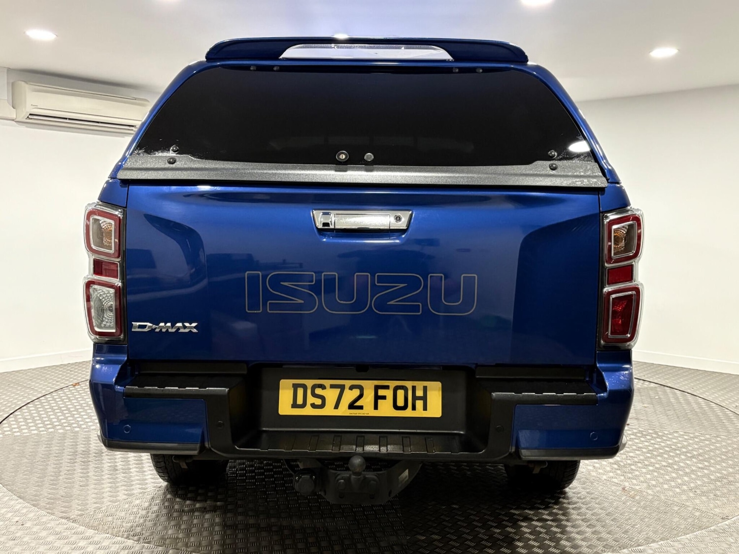 Used Isuzu D-Max 2023 for sale - 76326105: Photo 4