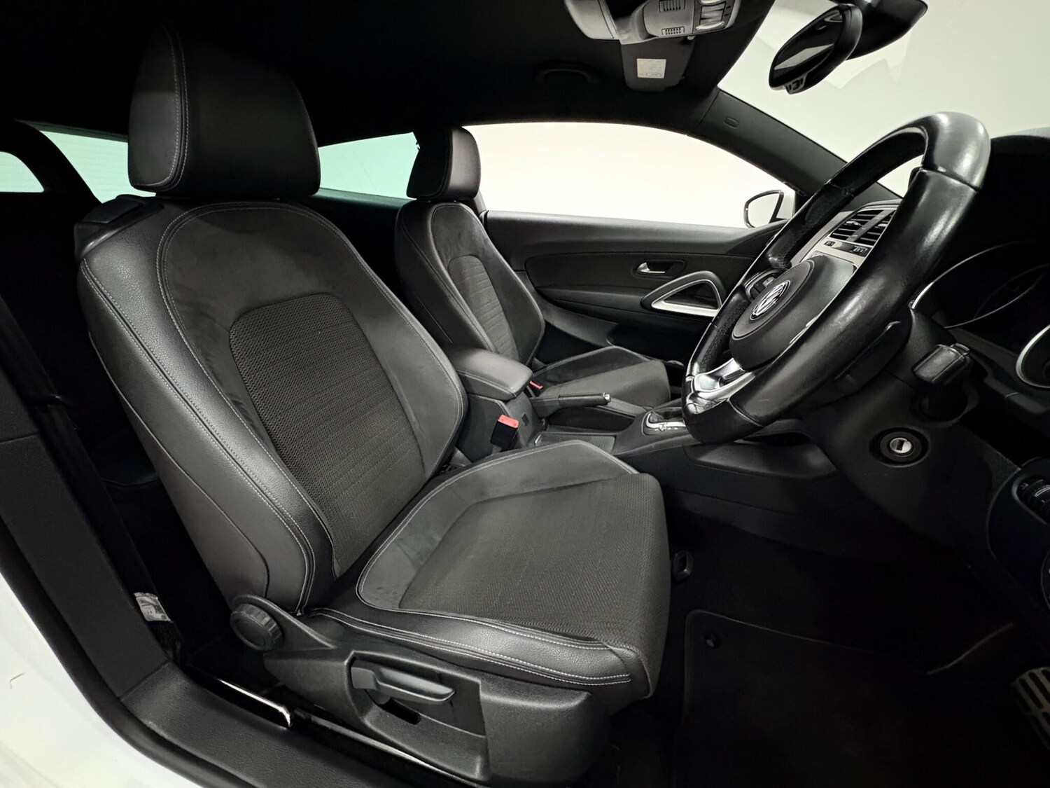 Used Volkswagen Scirocco 2017 for sale - 76295194: Photo 11