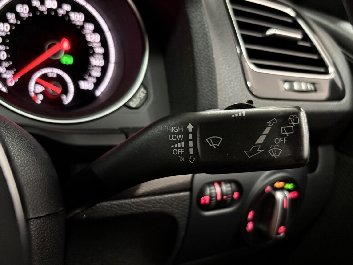 Used Volkswagen Scirocco 2017 for sale - 76295194: Photo 18