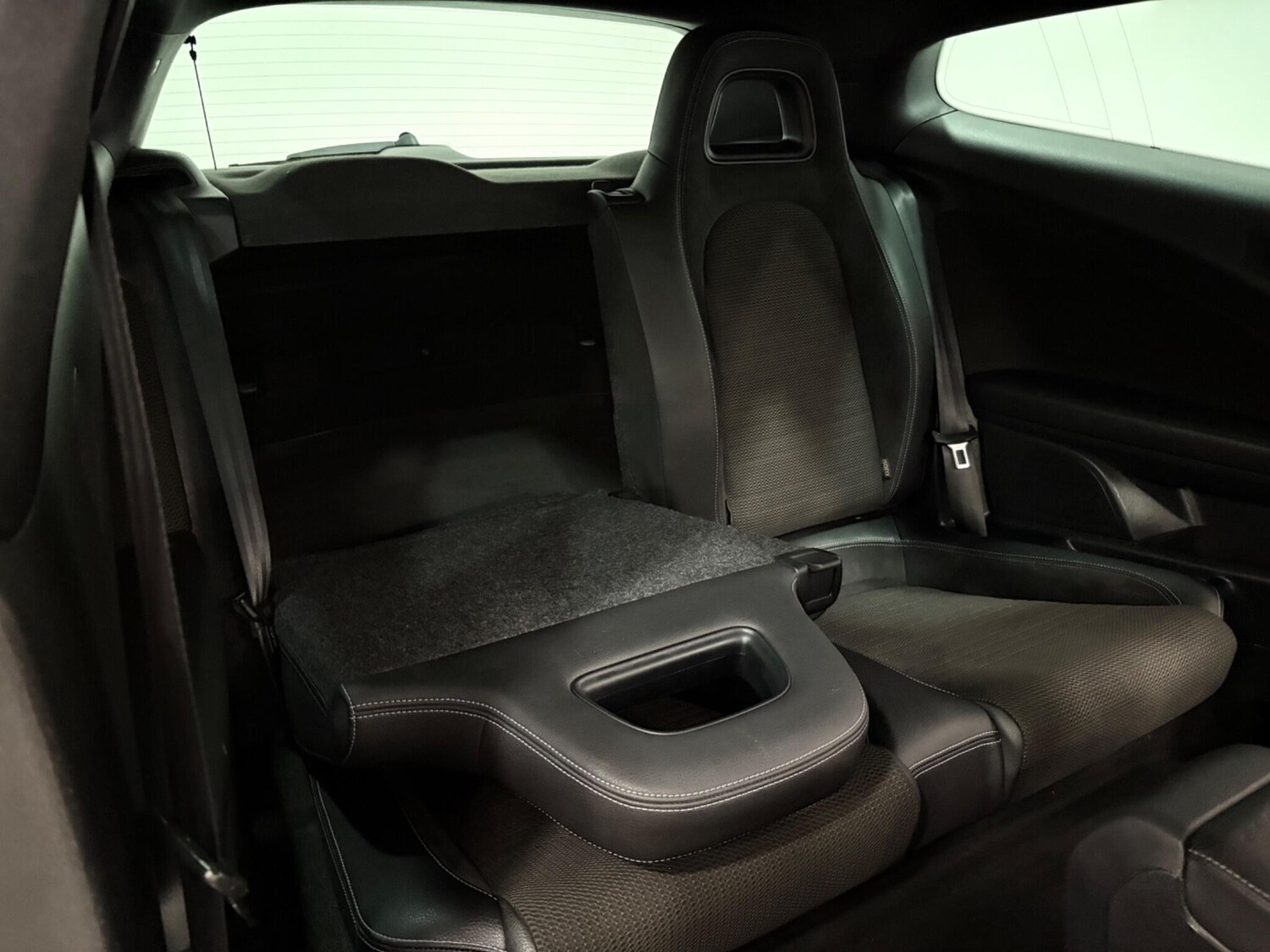 Used Volkswagen Scirocco 2017 for sale - 76295194: Photo 35