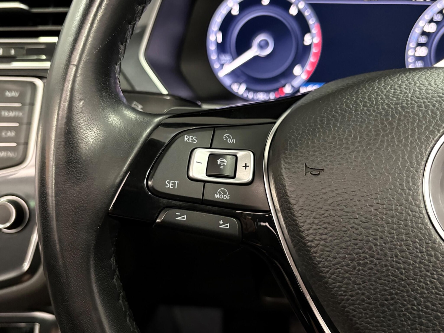 Used Volkswagen Tiguan 2016 for sale - 78204258: Photo 17