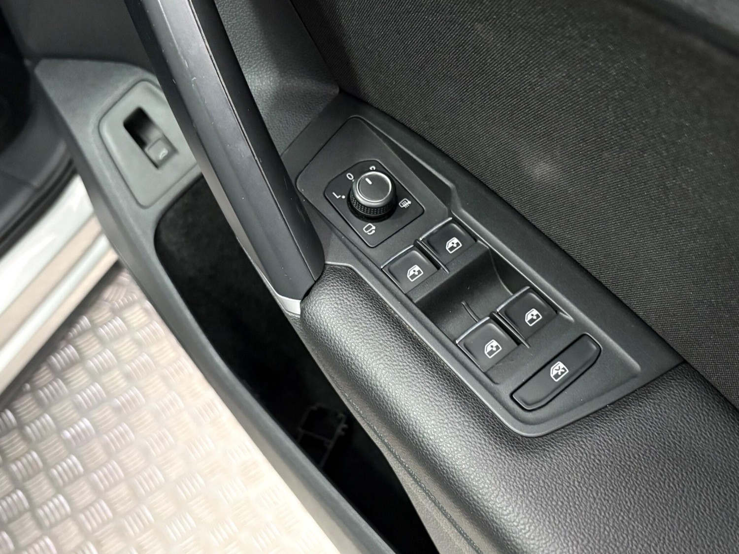 Used Volkswagen Tiguan 2016 for sale - 78204258: Photo 39