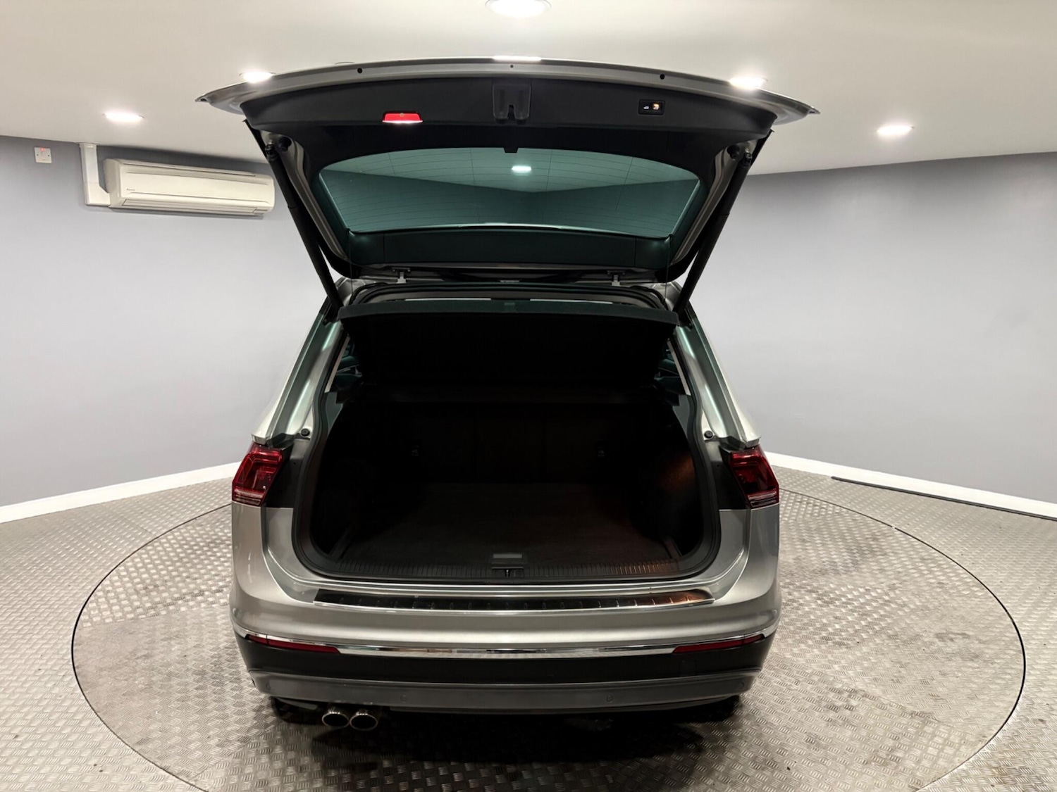 Used Volkswagen Tiguan 2016 for sale - 78204258: Photo 46