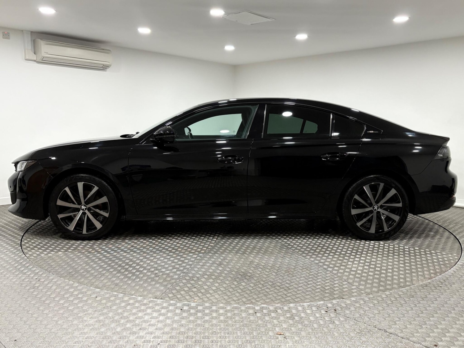 Used Peugeot 508 2020 for sale - 76727885: Photo 6