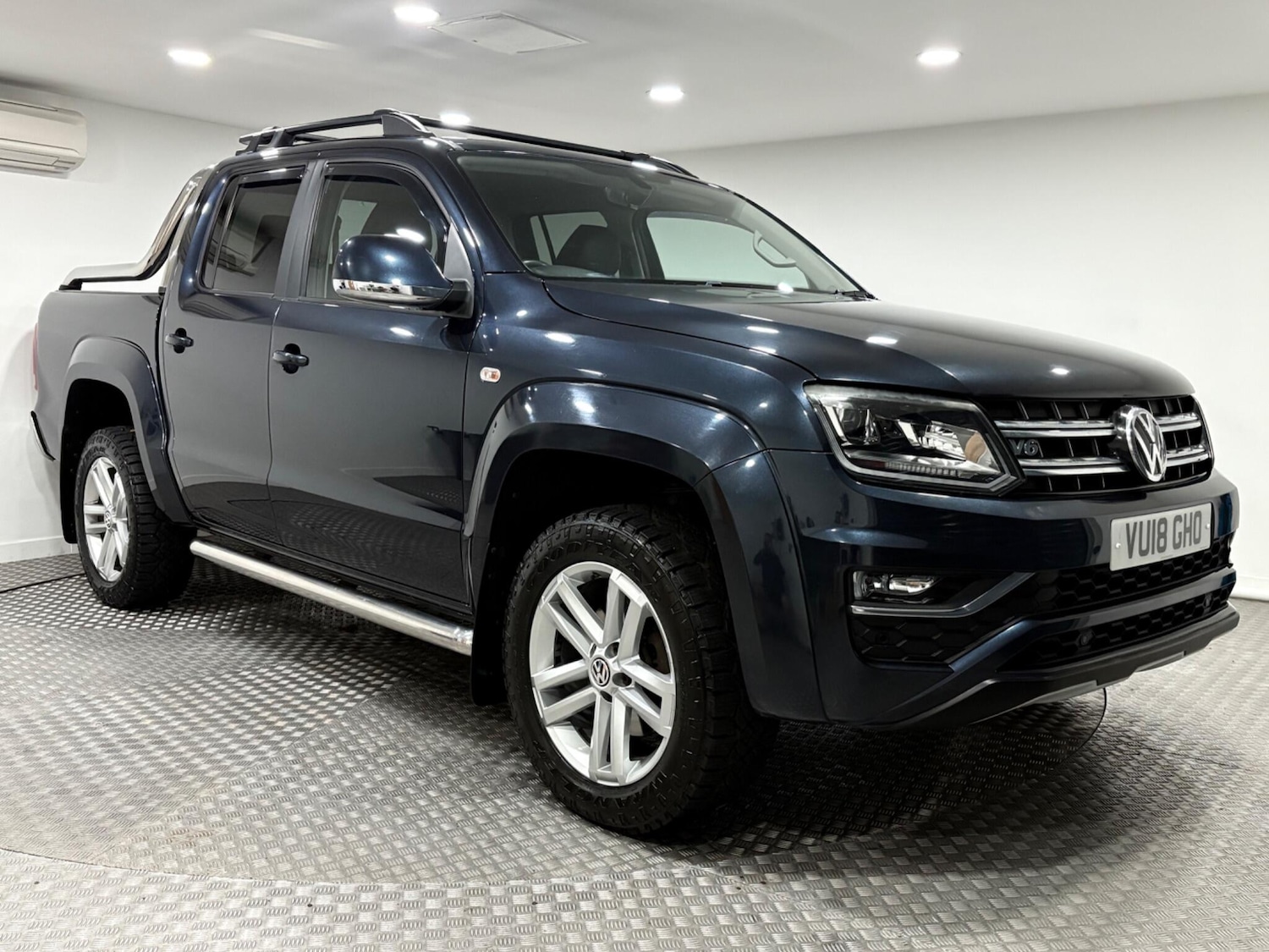 Used Volkswagen Amarok 2018 for sale - 76337125: Photo 1