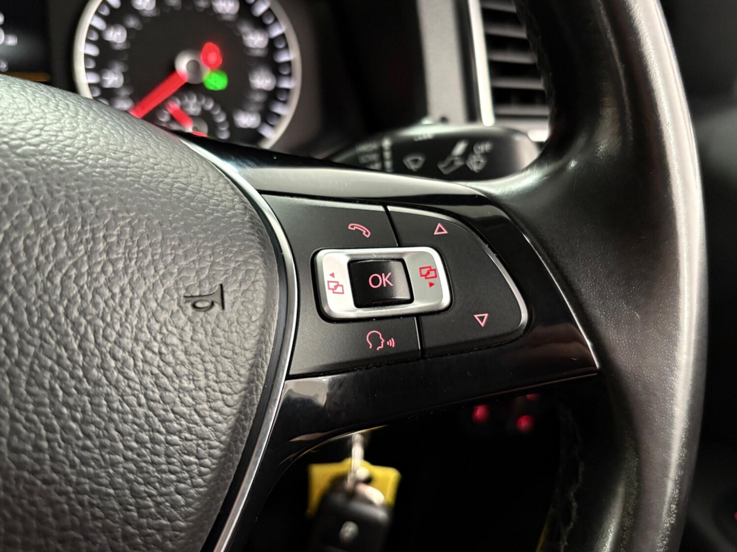 Used Volkswagen Amarok 2018 for sale - 76337125: Photo 18