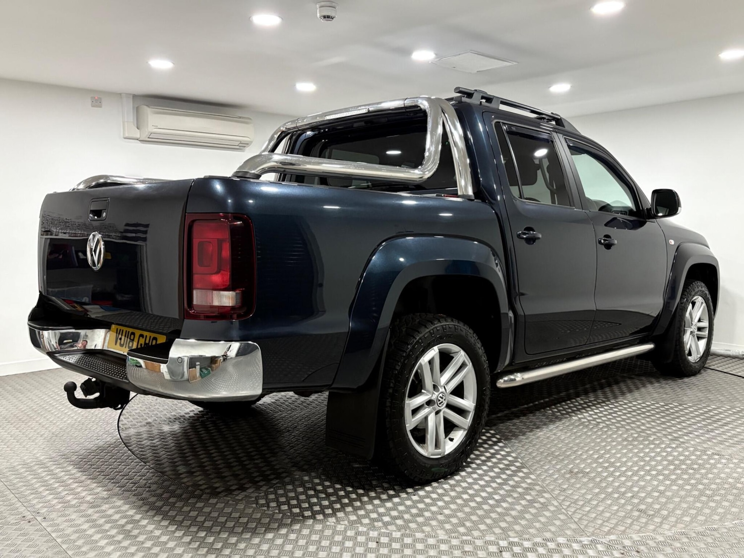 Used Volkswagen Amarok 2018 for sale - 76337125: Photo 3