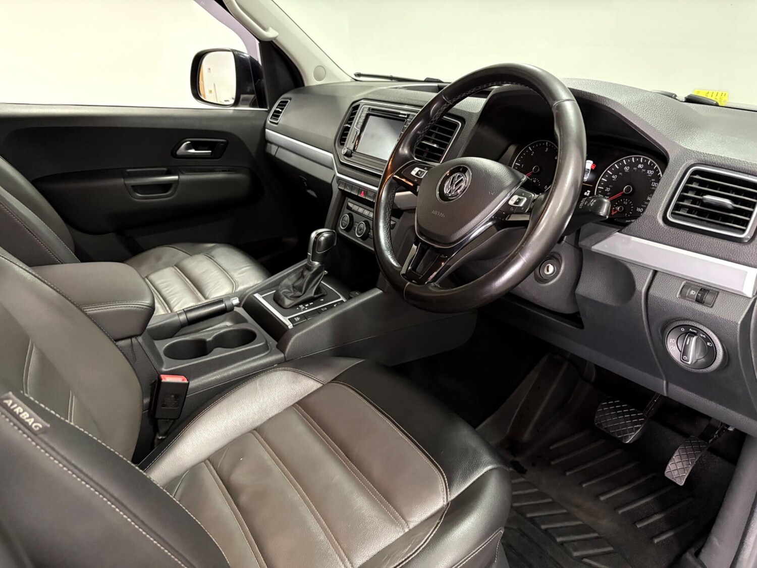 Used Volkswagen Amarok 2018 for sale - 76337125: Photo 9