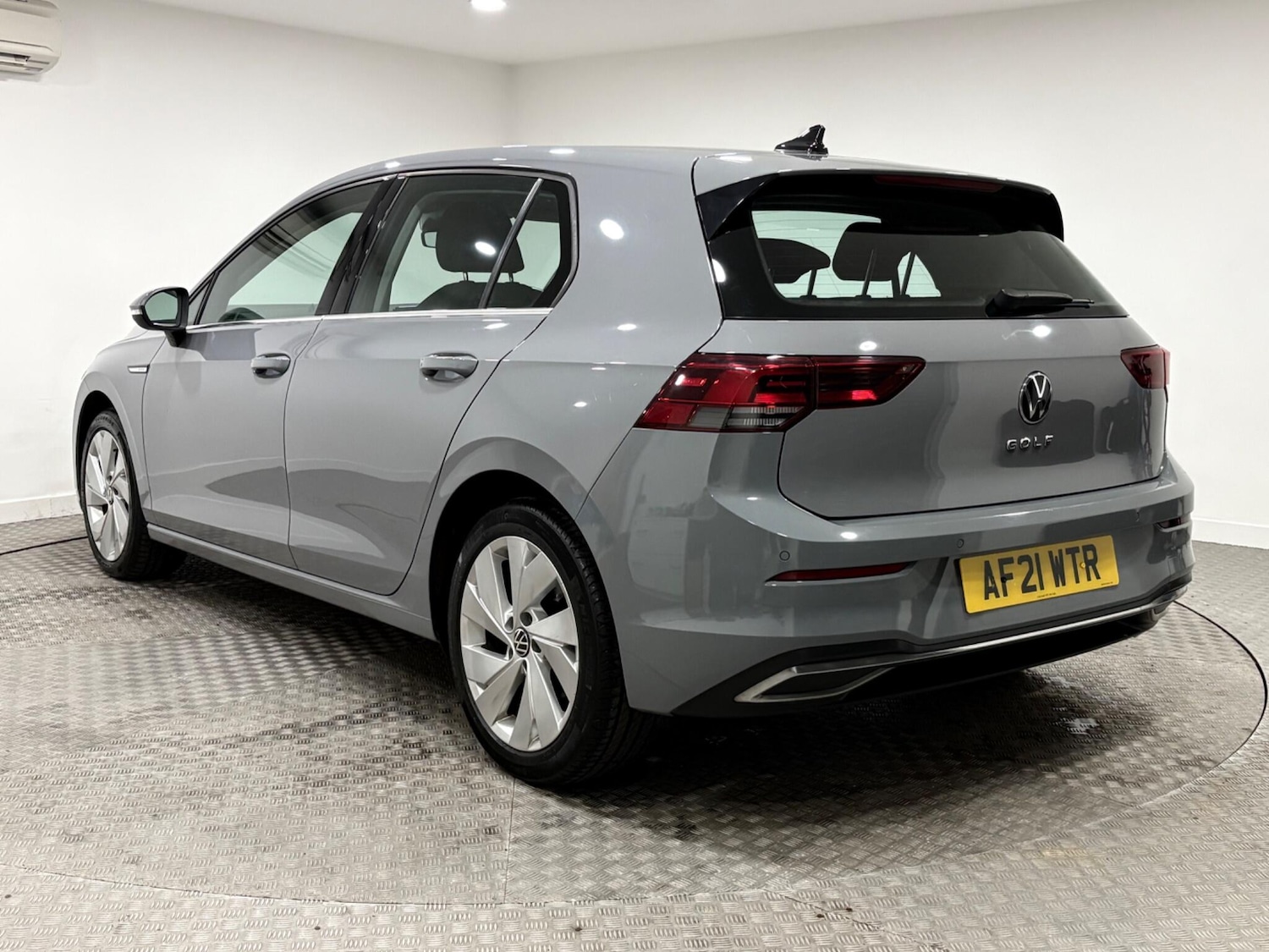 Used Volkswagen Golf 2021 for sale - 77412212: Photo 5