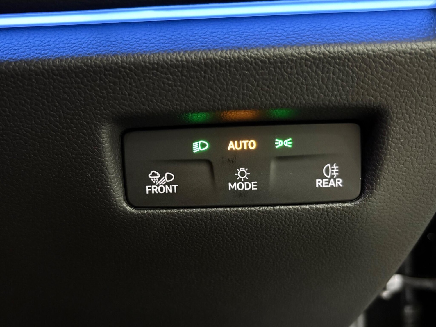Used Volkswagen Passat 2025 for sale - 76042796: Photo 42