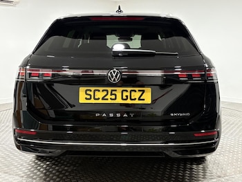 Used Volkswagen Passat 2025 for sale - 76042796: Photo 4