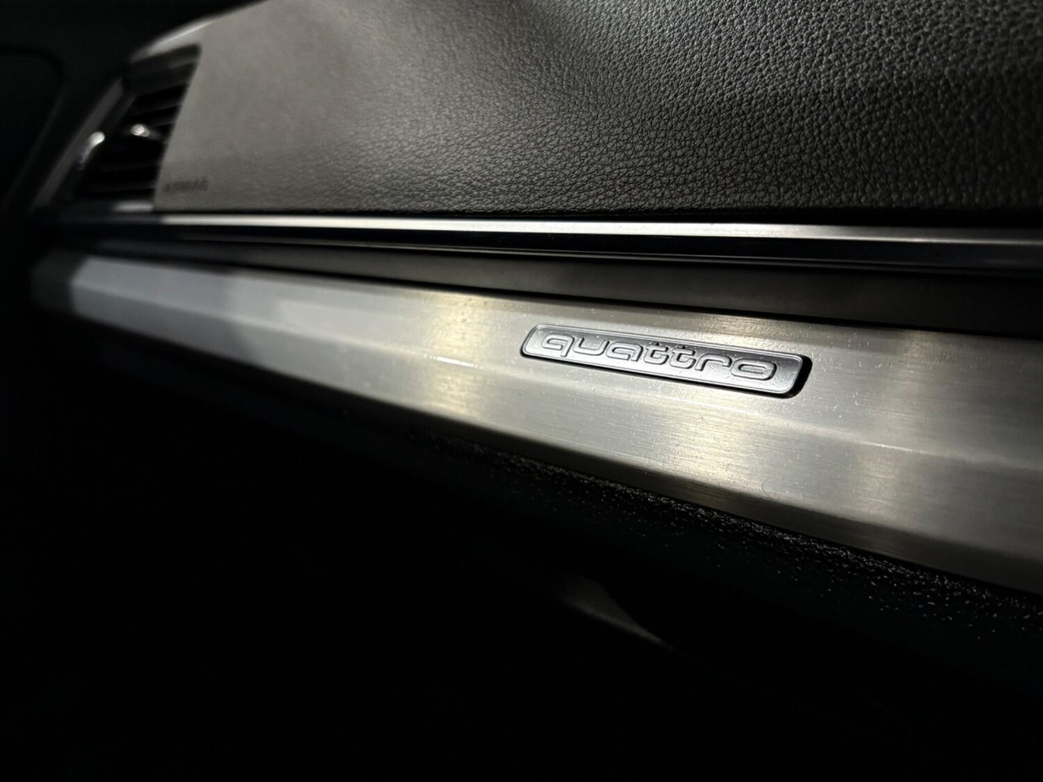 Used Audi Q5 2019 for sale - 77940485: Photo 34