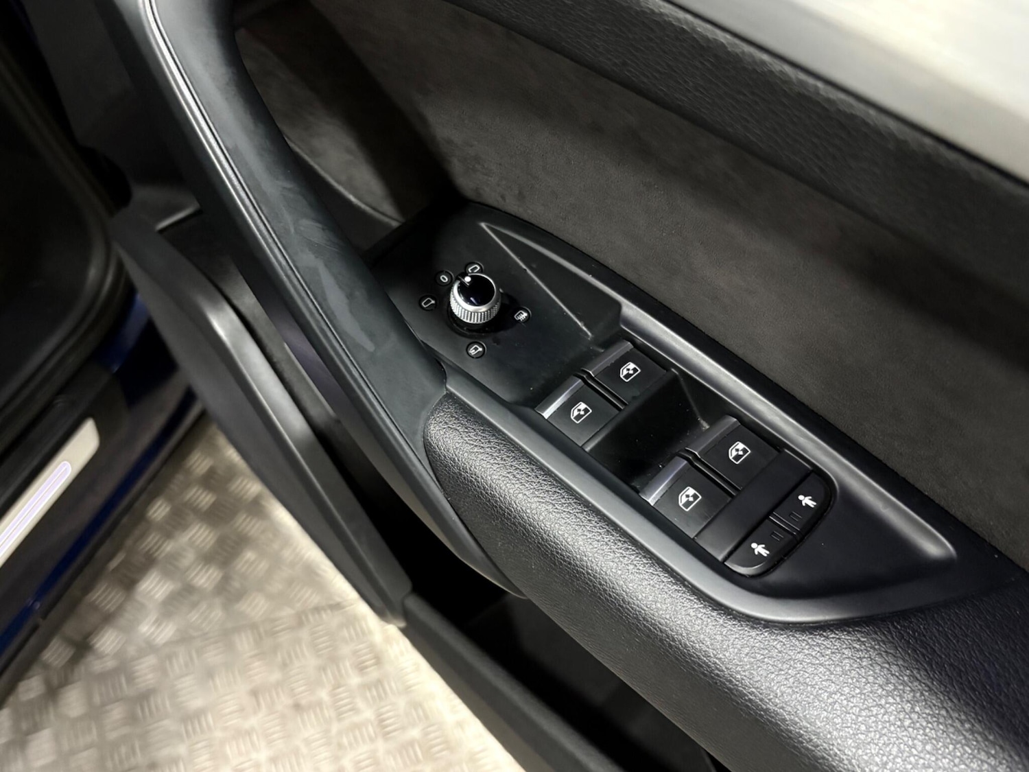 Used Audi Q5 2019 for sale - 77940485: Photo 37