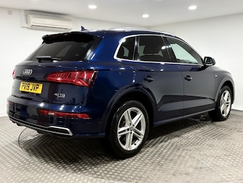 Used Audi Q5 2019 for sale - 77940485: Photo