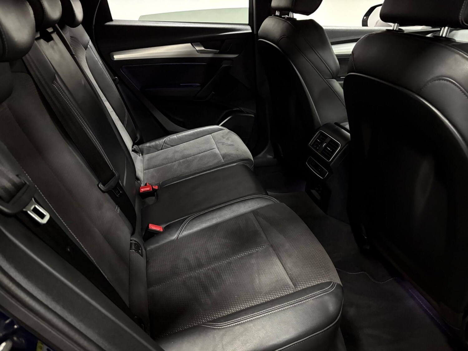 Used Audi Q5 2019 for sale - 77940485: Photo 41