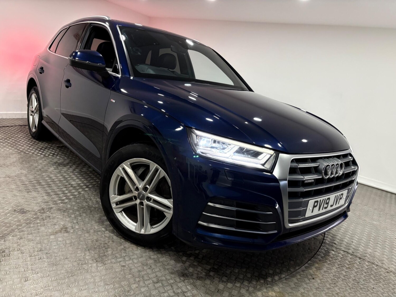 Used Audi Q5 2019 for sale - 77940485: Photo 48