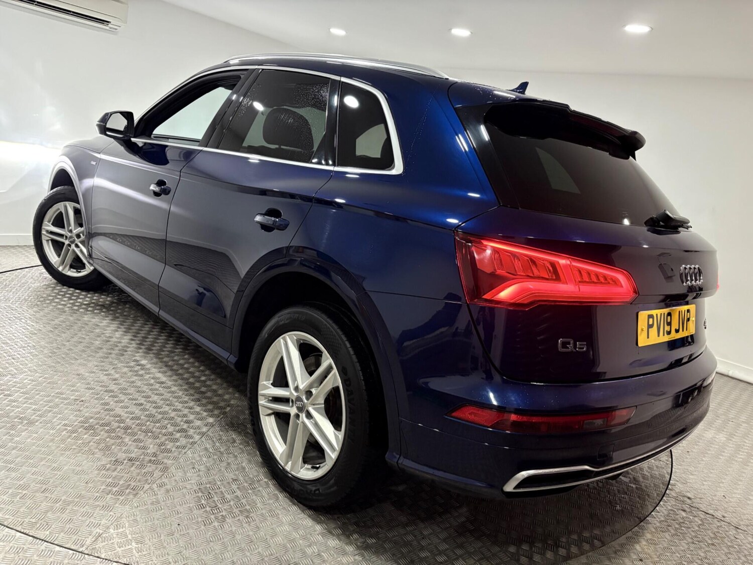 Used Audi Q5 2019 for sale - 77940485: Photo 49