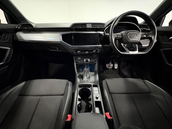 Used Audi Q3 2020 for sale - 76095170: Photo 10