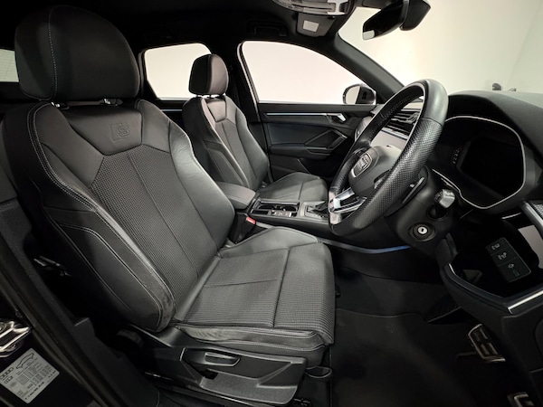 Used Audi Q3 2020 for sale - 76095170: Photo 12