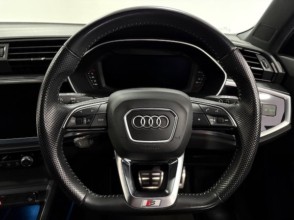 Used Audi Q3 2020 for sale - 76095170: Photo 14