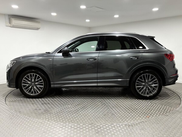 Used Audi Q3 2020 for sale - 76095170: Photo 6