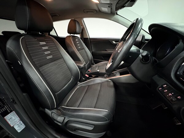 Used Kia Stonic 2021 for sale - 75608885: Photo 12
