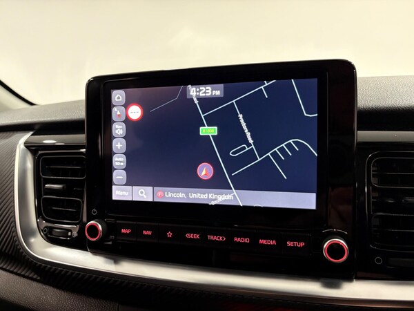 Used Kia Stonic 2021 for sale - 75608885: Photo 26