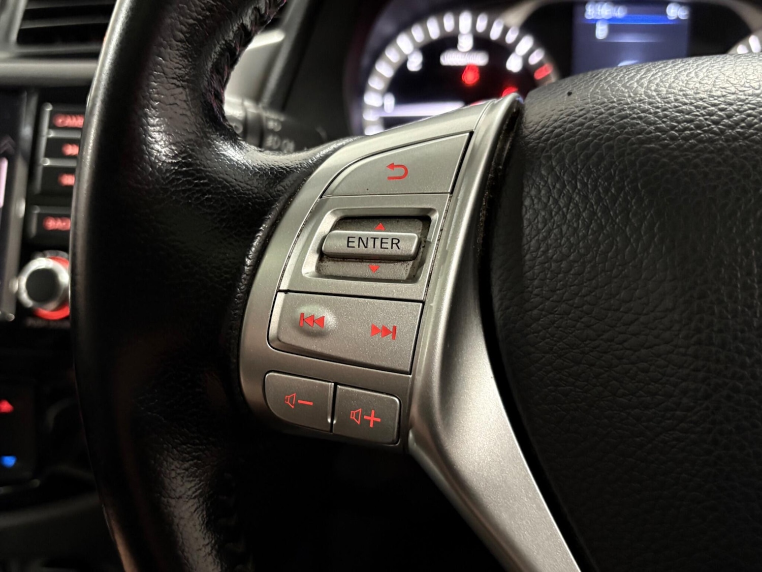 Used Nissan Navara 2021 for sale - 77020898: Photo 17