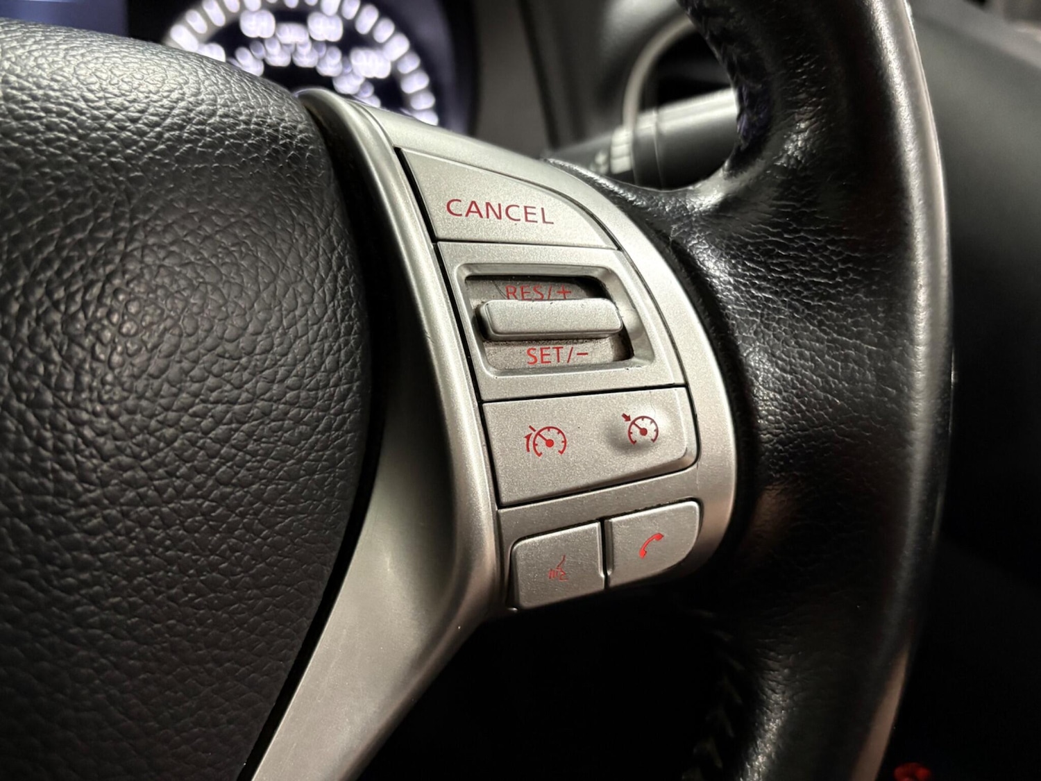 Used Nissan Navara 2021 for sale - 77020898: Photo 19