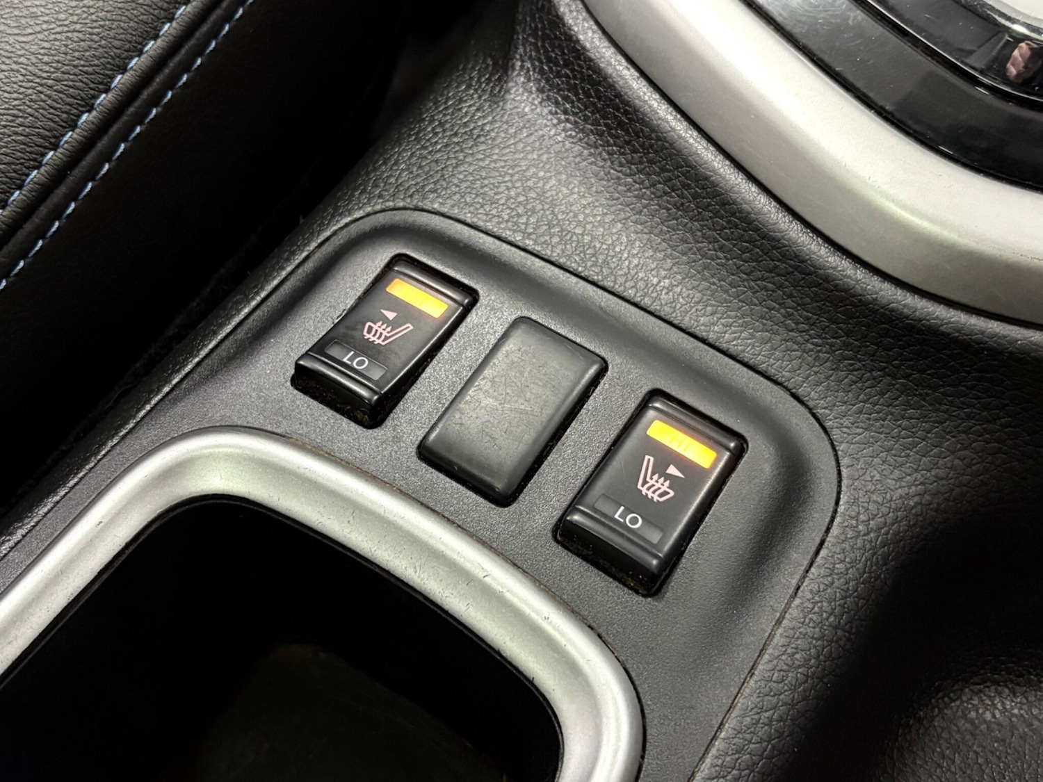 Used Nissan Navara 2021 for sale - 77020898: Photo 31