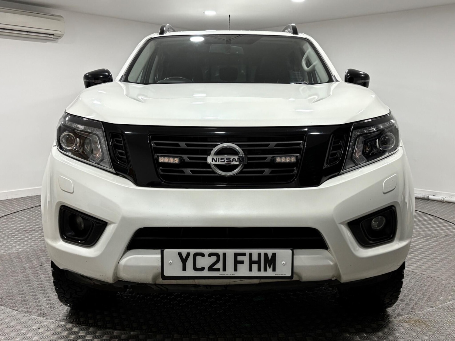 Used Nissan Navara 2021 for sale - 77020898: Photo 8