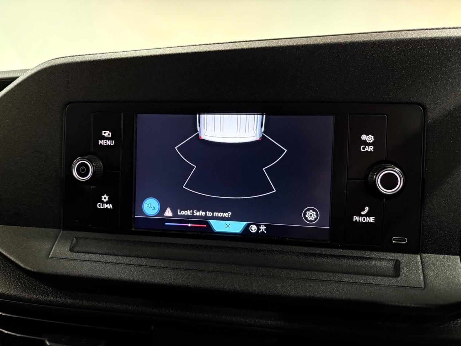 Used Volkswagen Caddy 2021 for sale - 77215125: Photo 24