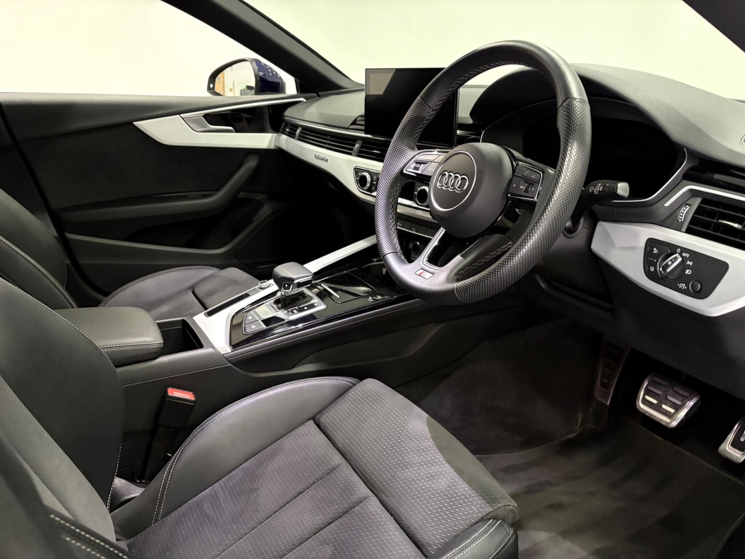 Used Audi A5 2023 for sale - 75756820: Photo 9
