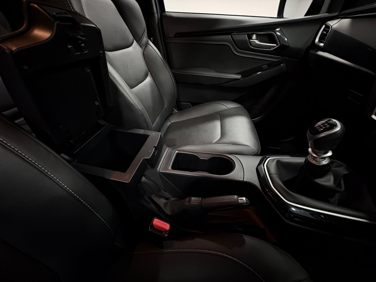 Used Isuzu D-Max 2023 for sale - 77020915: Photo 33