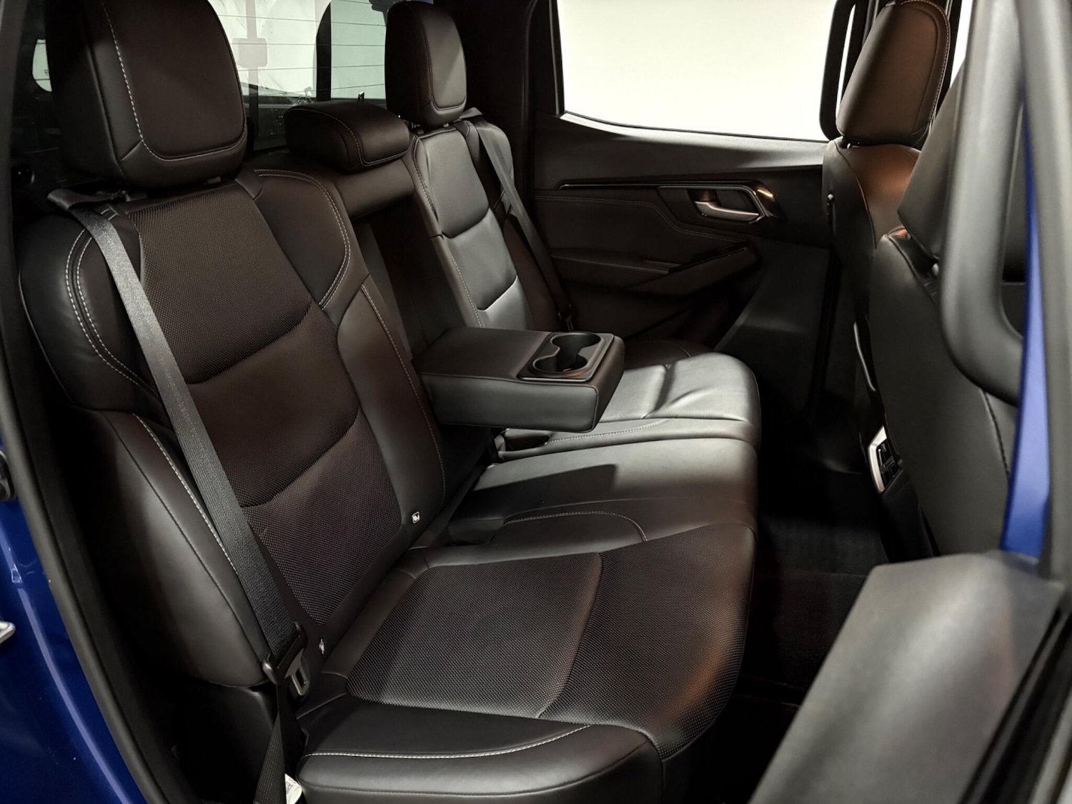 Used Isuzu D-Max 2023 for sale - 77020915: Photo 38