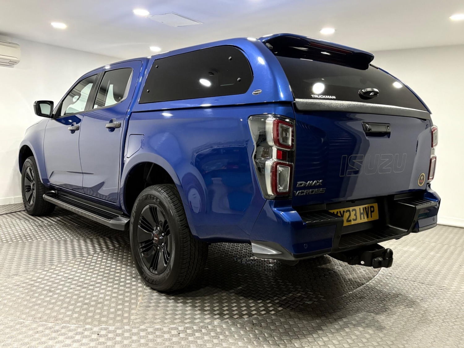 Used Isuzu D-Max 2023 for sale - 77020915: Photo 5