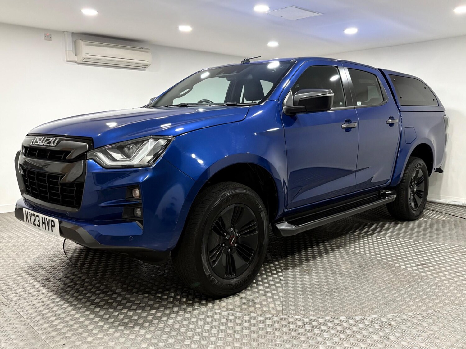 Used Isuzu D-Max 2023 for sale - 77020915: Photo 7